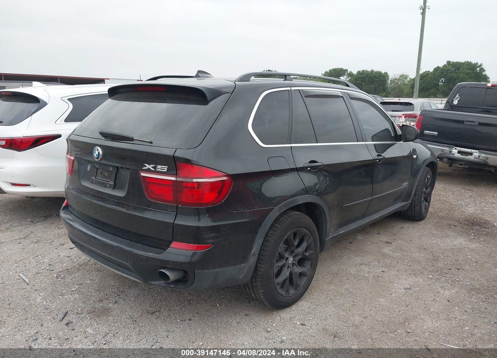 2013 BMW X5 XDRIVE35I/XDRIVE35I PREMIUM/XDRIVE35I SPORT ACTIVITY VIN: 5UXZV4C53D0G53713