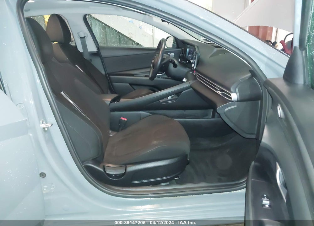 2021 HYUNDAI ELANTRA SEL VIN: KMHLN4AG2MU073964