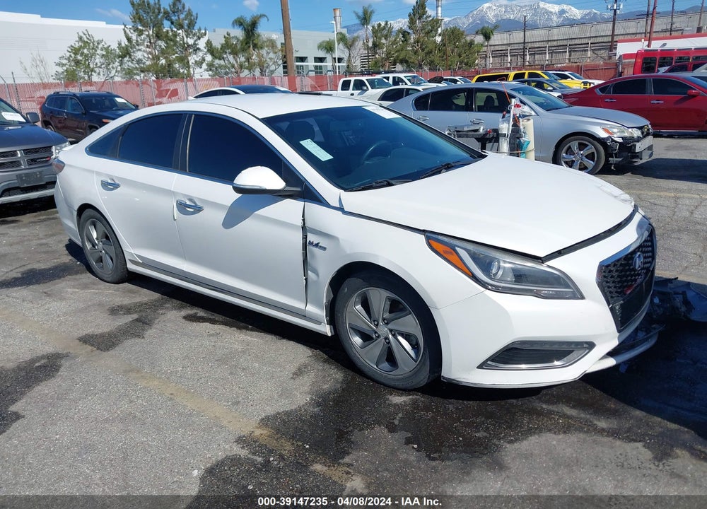 2016 HYUNDAI SONATA HYBRID LIMITED VIN: KMHE34L1XGA025948