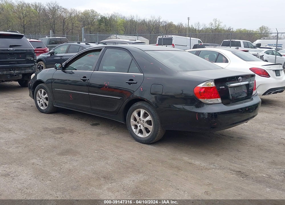 2005 TOYOTA CAMRY XLE VIN: 4T1BE30K95U631015