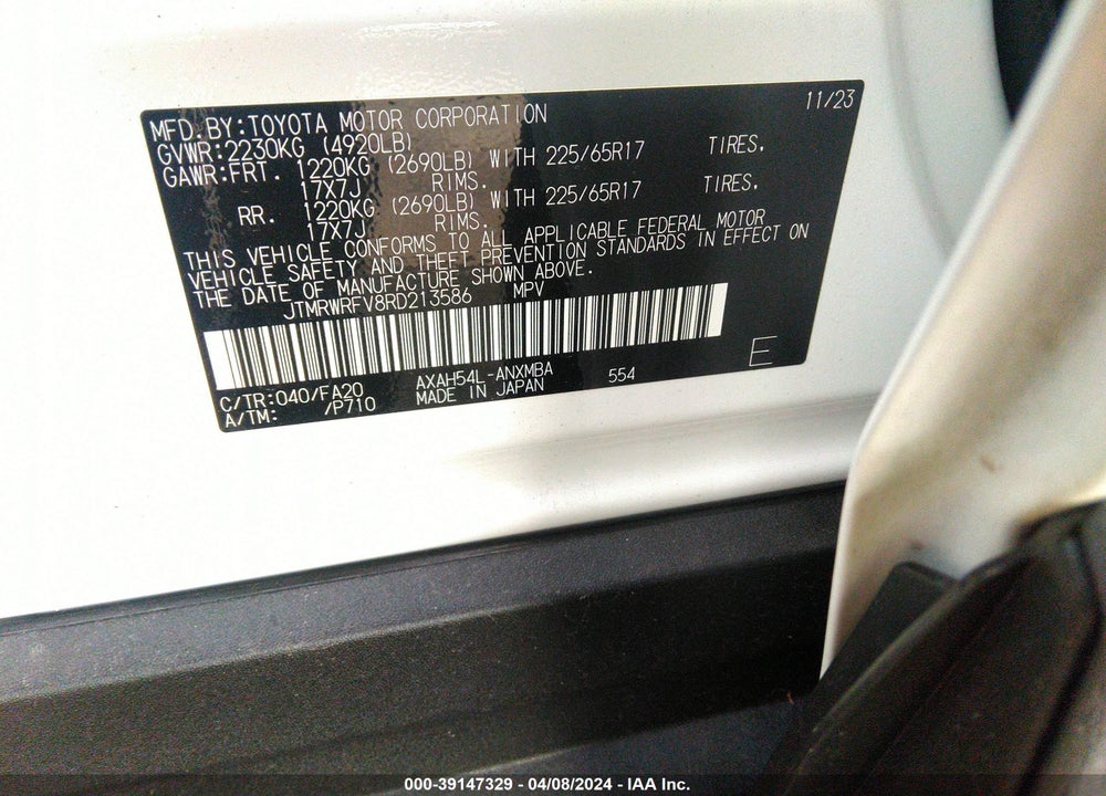2024 TOYOTA RAV4 XLE HYBRID VIN: JTMRWRFV8RD213586