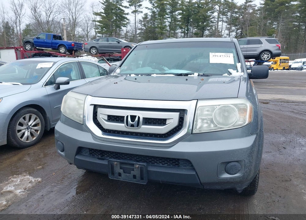 2009 HONDA PILOT LX VIN: 5FNYF48269B035848