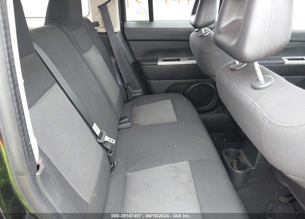 2008 JEEP PATRIOT SPORT VIN: 1J8FT28W58D595110