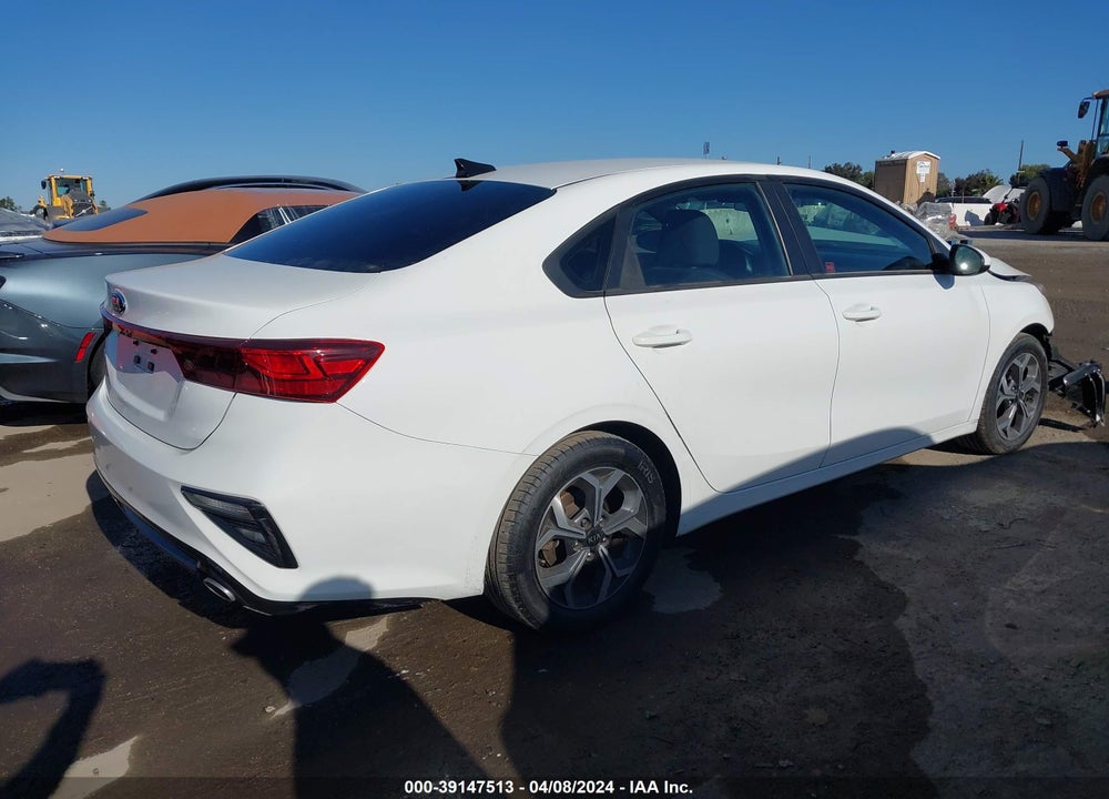 2019 KIA FORTE LXS VIN: 3KPF24AD8KE096841