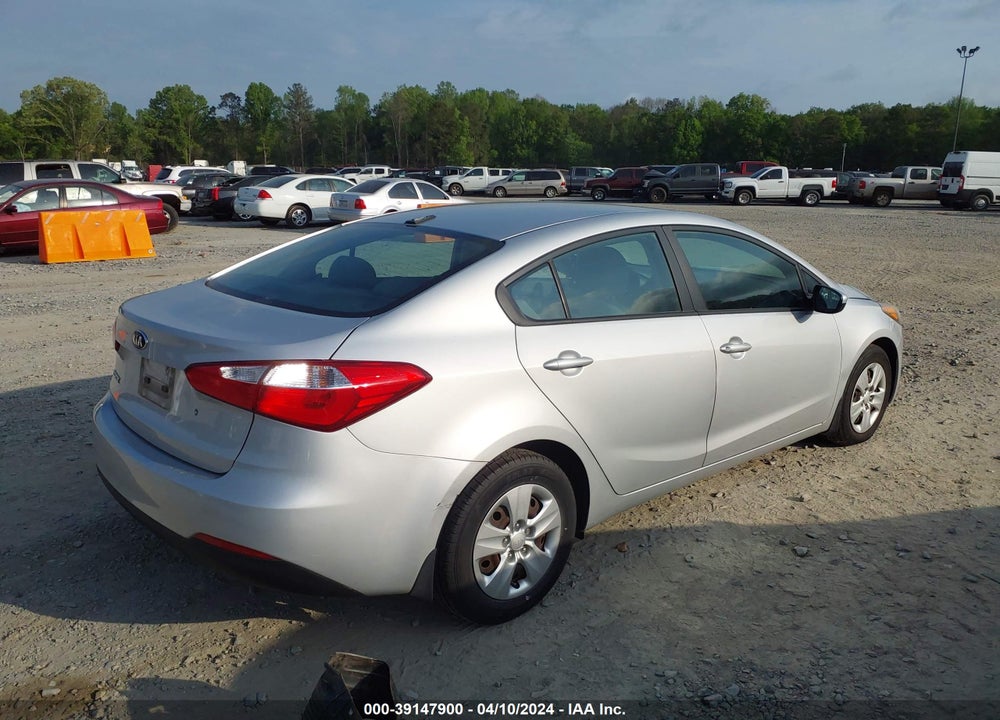 2015 KIA FORTE LX VIN: KNAFK4A68F5418880