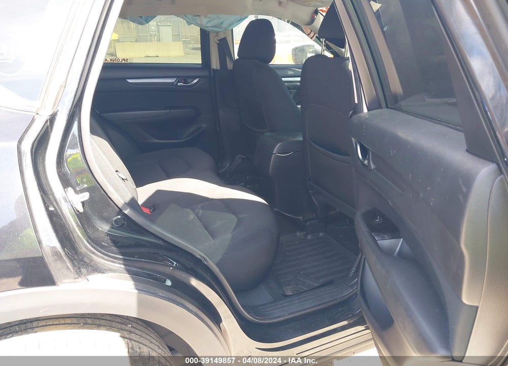 2018 MAZDA CX-5 SPORT VIN: JM3KFBBM2J0400041