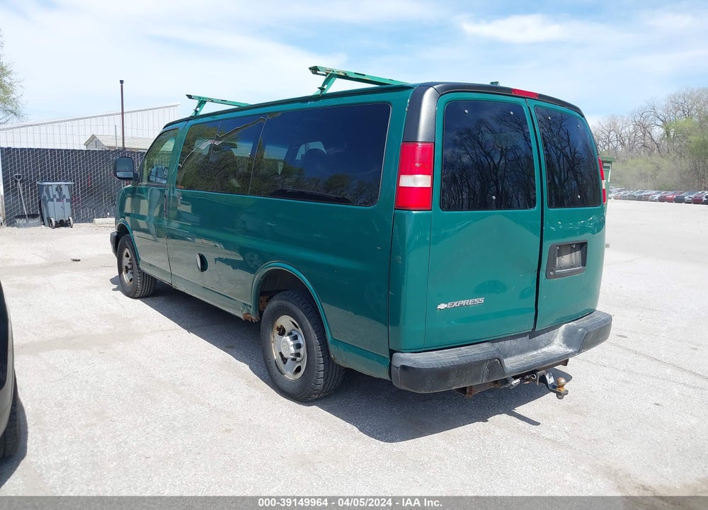 2008 CHEVROLET EXPRESS WORK VAN VIN: 1GCGG25K981203930