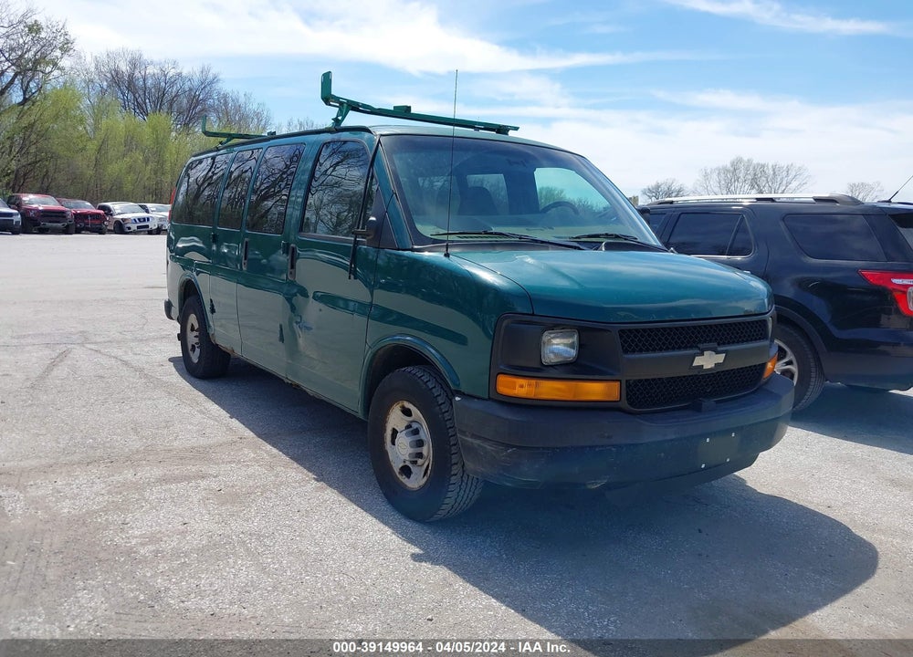 2008 CHEVROLET EXPRESS WORK VAN VIN: 1GCGG25K981203930