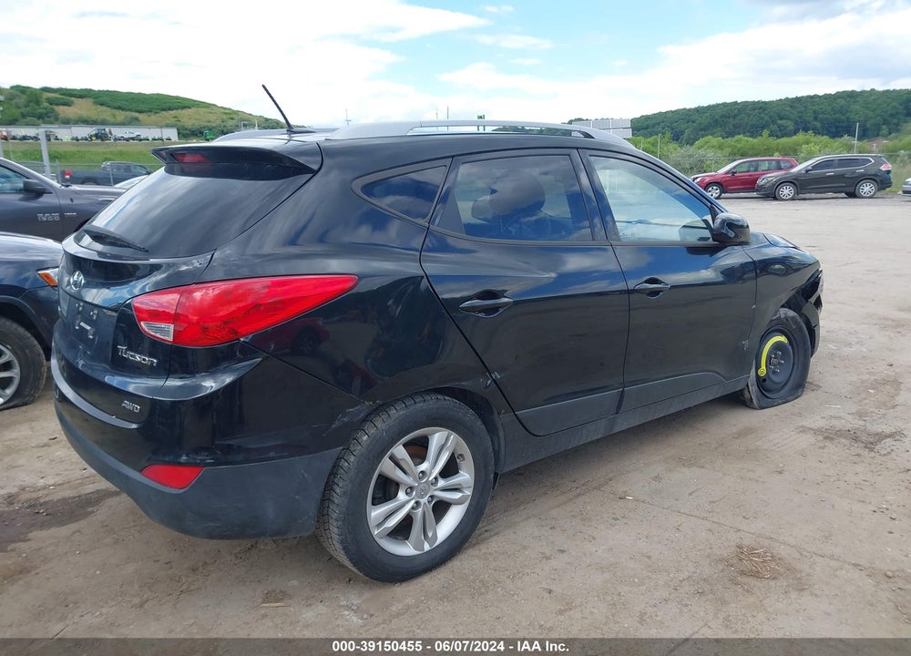 2011 HYUNDAI TUCSON GLS VIN: KM8JUCAC1BU243794