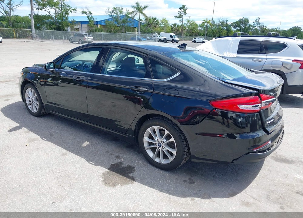 2019 FORD FUSION SE VIN: 3FA6P0H76KR265487