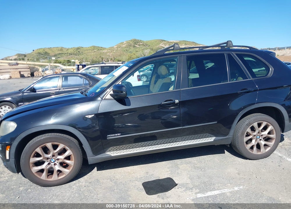 2011 BMW X5 XDRIVE35I/XDRIVE35I PREMIUM/XDRIVE35I SPORT ACTIVITY VIN: 5UXZV4C56BL403844