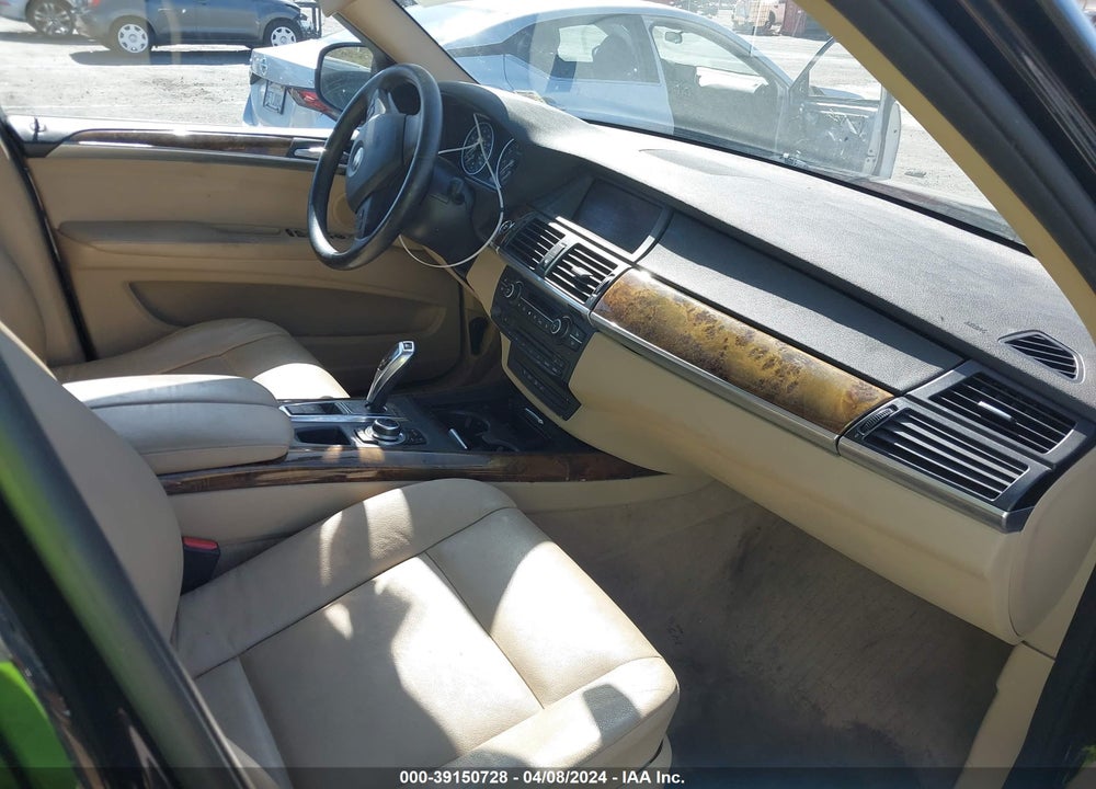 2011 BMW X5 XDRIVE35I/XDRIVE35I PREMIUM/XDRIVE35I SPORT ACTIVITY VIN: 5UXZV4C56BL403844