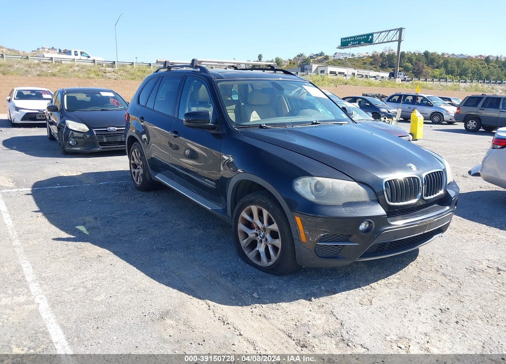 2011 BMW X5 XDRIVE35I/XDRIVE35I PREMIUM/XDRIVE35I SPORT ACTIVITY VIN: 5UXZV4C56BL403844