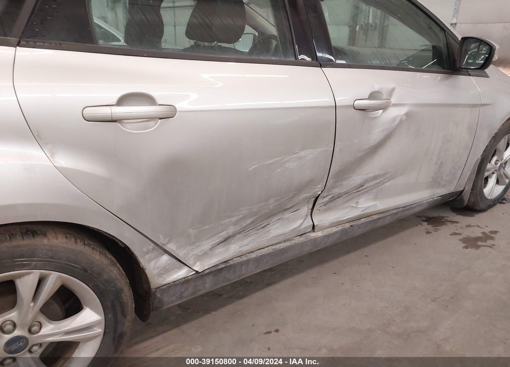 2014 FORD FOCUS SE VIN: 1FADP3F2XEL432050