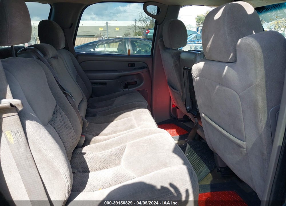 2004 CHEVROLET TAHOE LS VIN: 1GNEC13V34J315991