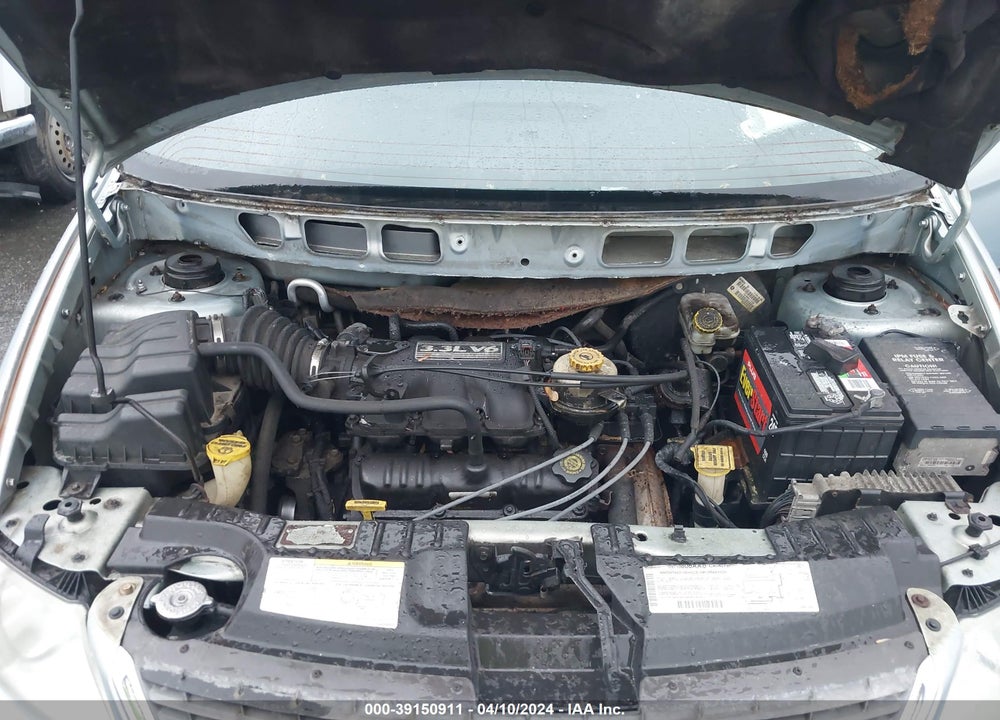 2002 CHRYSLER TOWN & COUNTRY LX VIN: 2C4GP44392R578872