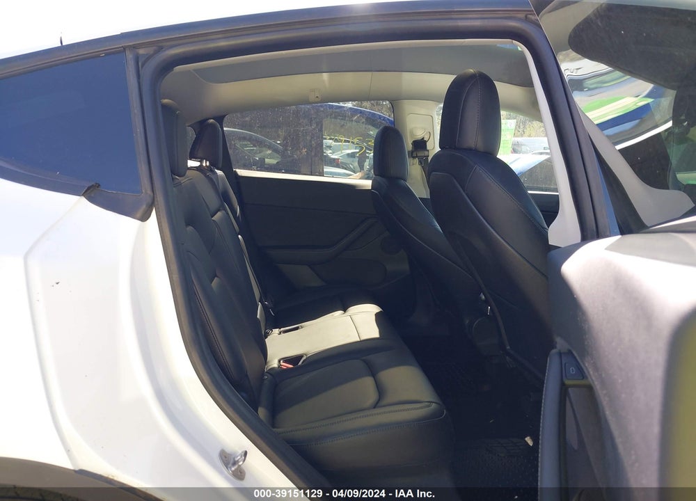 2021 TESLA MODEL Y LONG RANGE DUAL MOTOR ALL-WHEEL DRIVE VIN: 5YJYGDEE7MF194351
