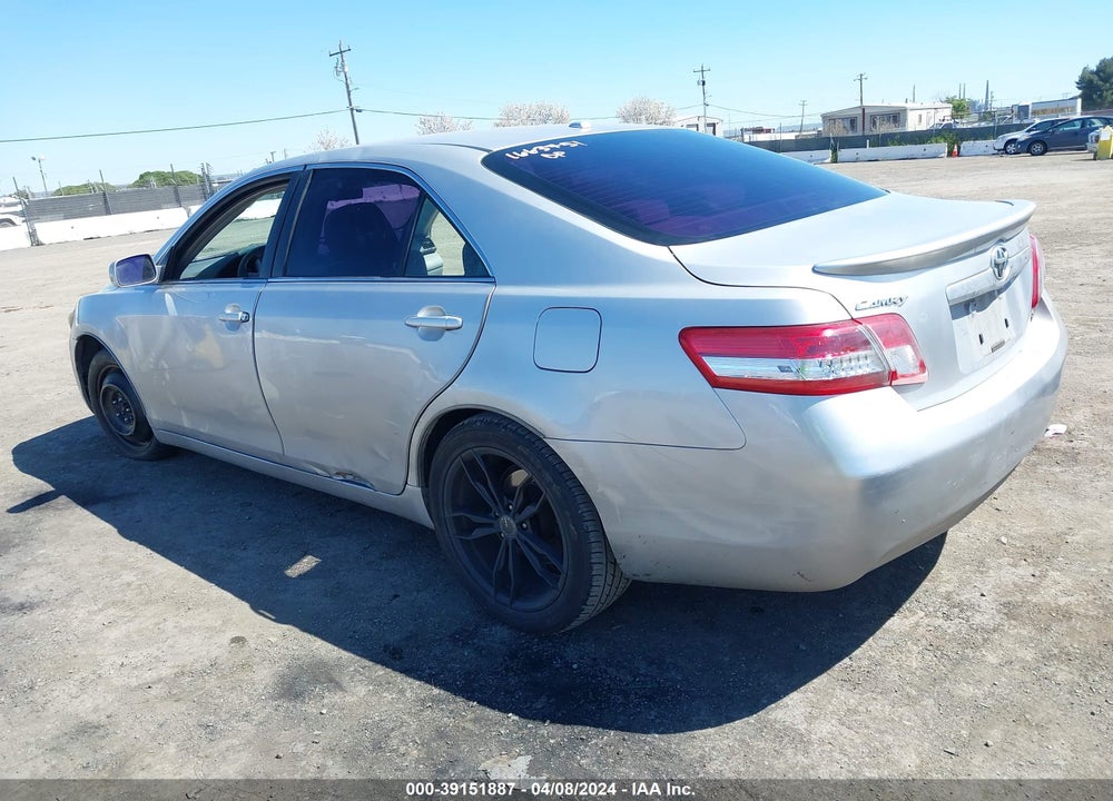 2011 TOYOTA CAMRY LE VIN: 4T1BF3EK7BU141822