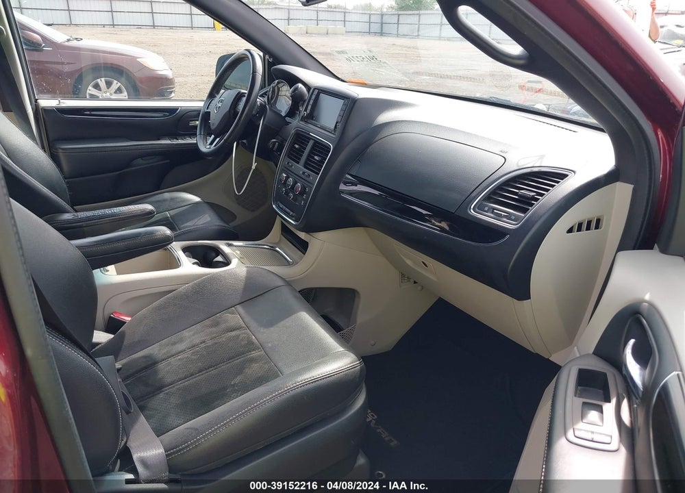 2017 DODGE GRAND CARAVAN SXT VIN: 2C4RDGCG6HR725973