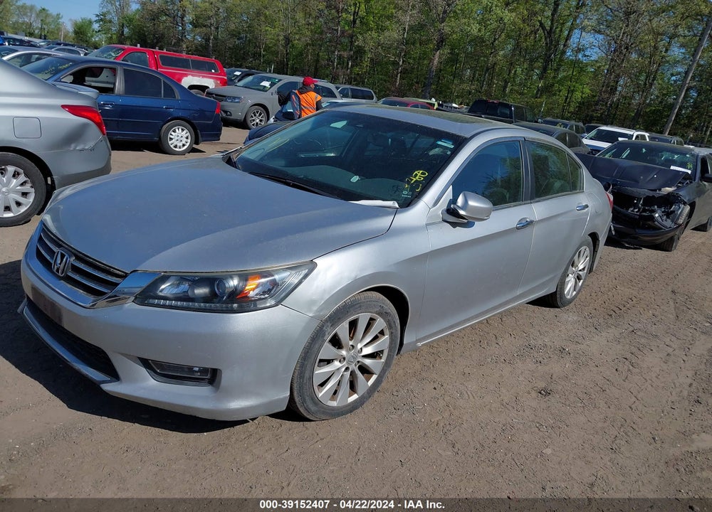 2013 HONDA ACCORD VIN: 1HGCR2F86DA146335