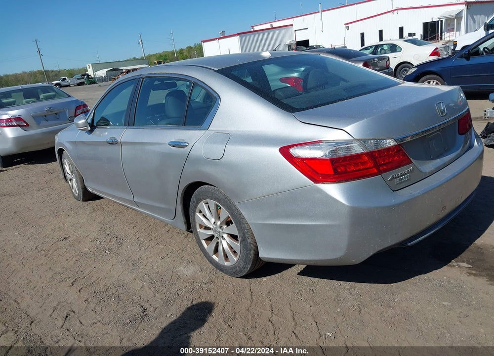 2013 HONDA ACCORD VIN: 1HGCR2F86DA146335