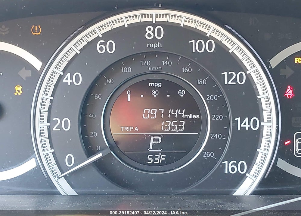 2013 HONDA ACCORD VIN: 1HGCR2F86DA146335