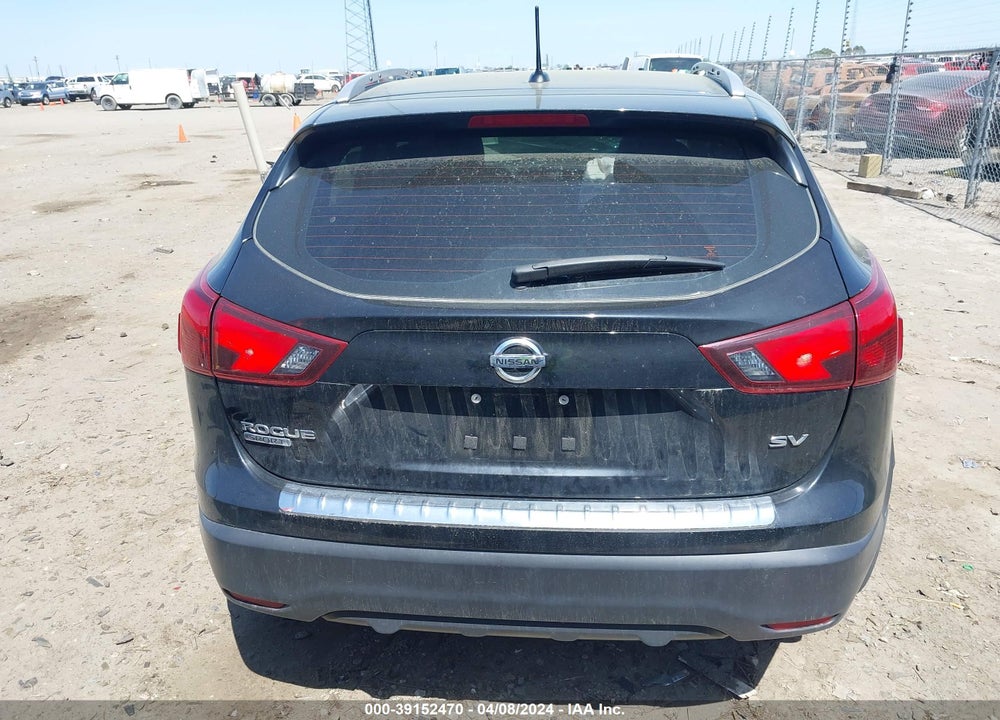 2018 NISSAN ROGUE SPORT SV VIN: JN1BJ1CP8JW109389