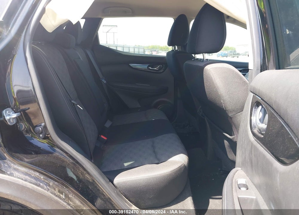 2018 NISSAN ROGUE SPORT SV VIN: JN1BJ1CP8JW109389