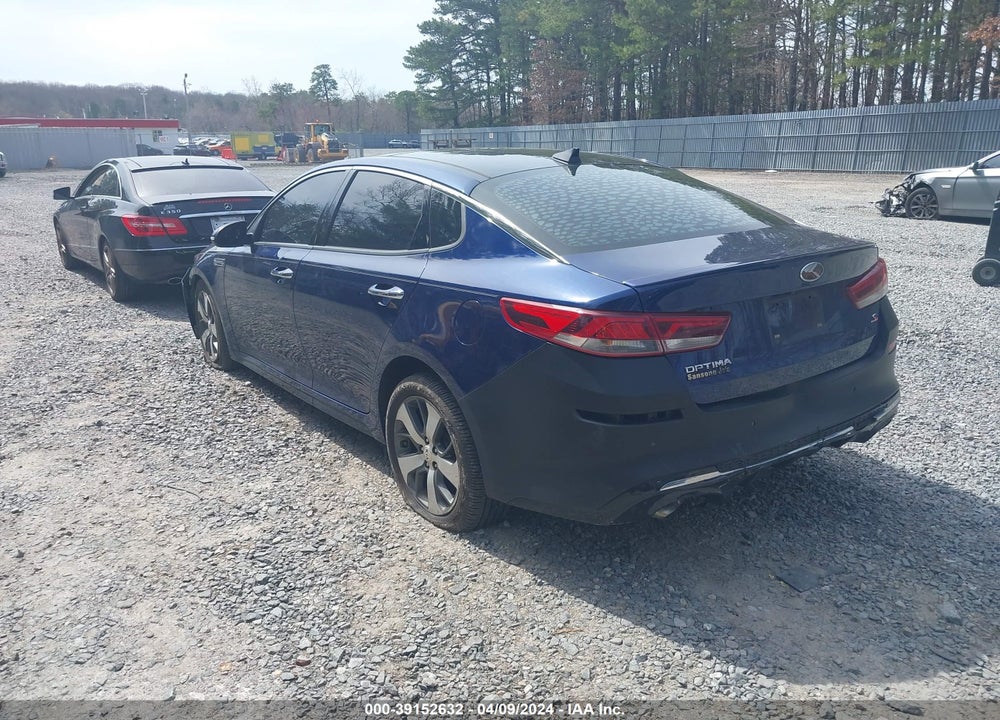 2019 KIA OPTIMA S VIN: 5XXGT4L30KG283441