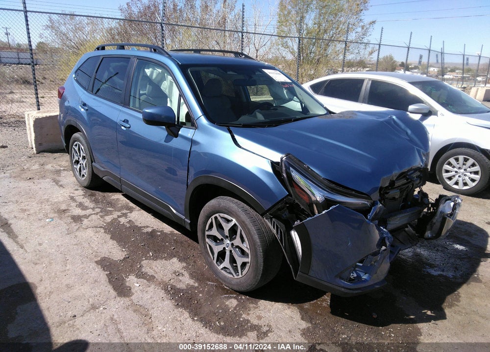 2022 SUBARU FORESTER PREMIUM VIN: JF2SKAEC2NH404360