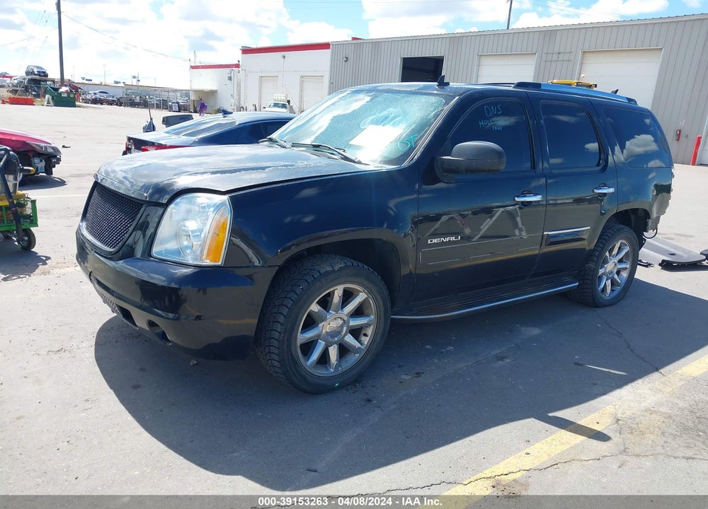 2007 GMC YUKON DENALI VIN: 1GKFK63877J368127