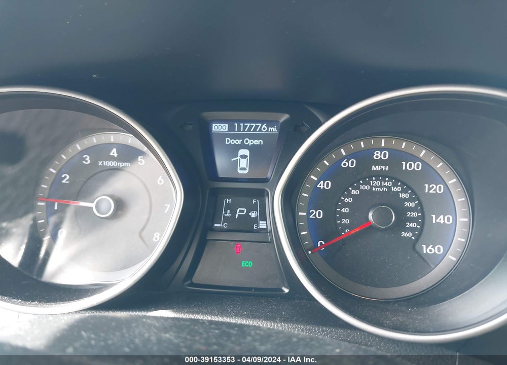2014 HYUNDAI ELANTRA GT VIN: KMHD35LH2EU162165