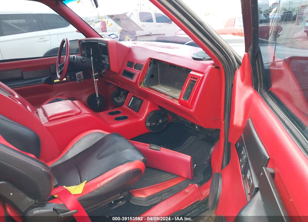 1992 CHEVROLET GMT-400 C1500 VIN: 1GCDC14K5NZ105145