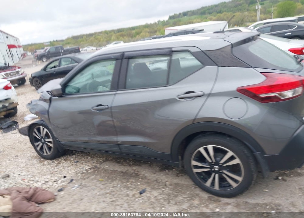 2018 NISSAN KICKS VIN: 3N1CP5CU8JL525125