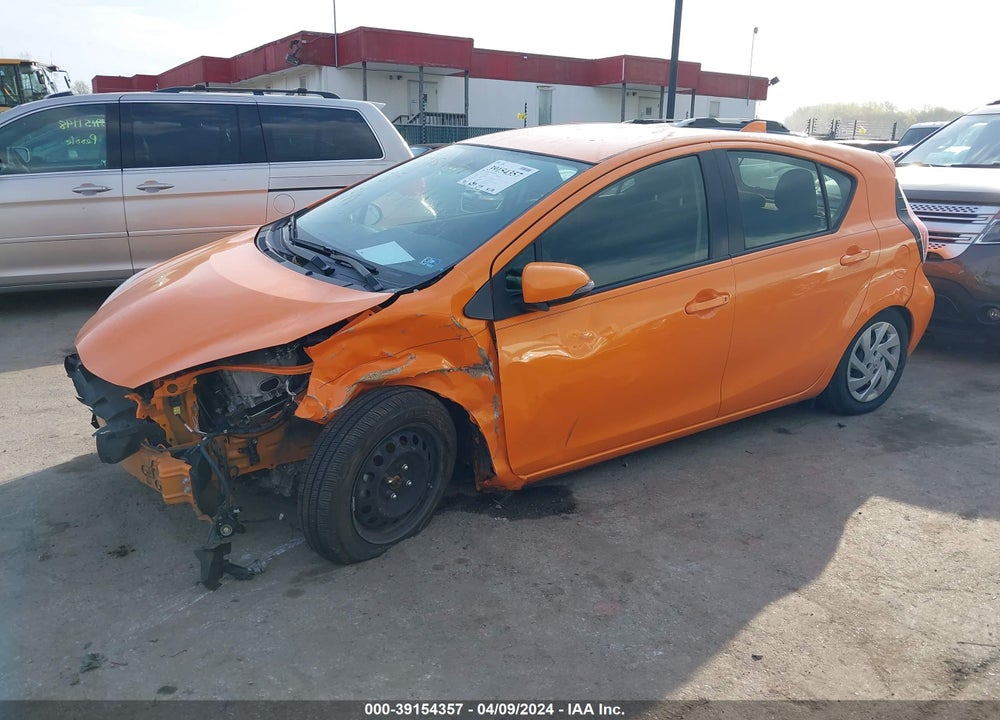 2015 TOYOTA PRIUS C TWO VIN: JTDKDTB30F1104674