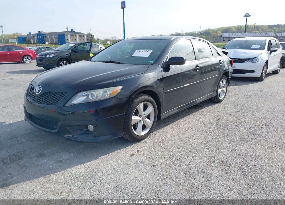 2011 TOYOTA CAMRY SE VIN: 4T1BF3EKXBU135187