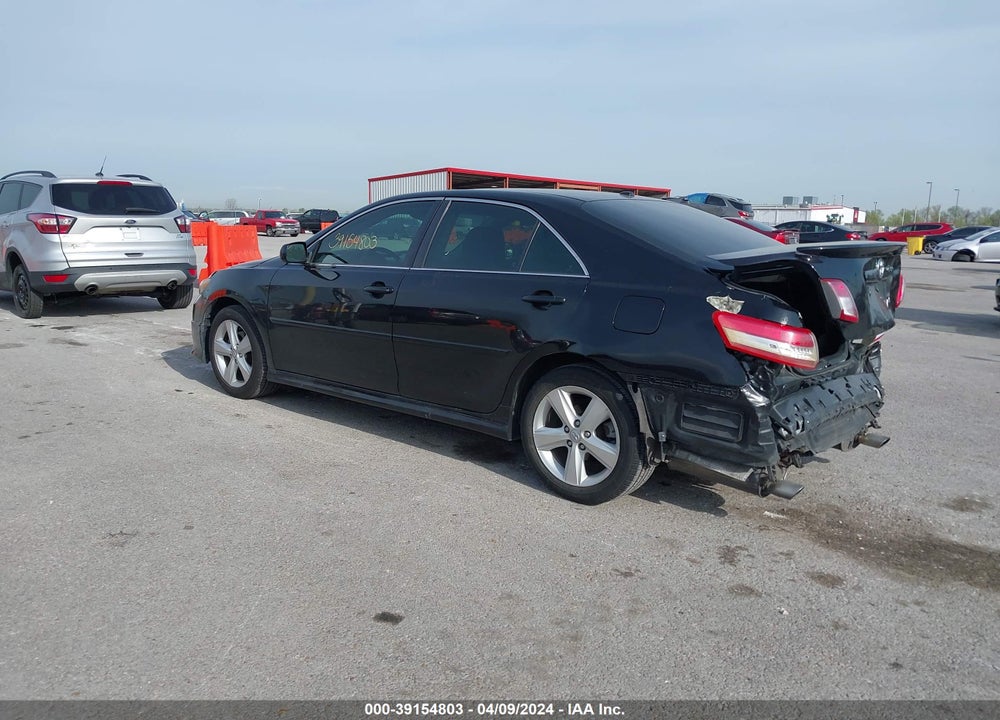 2011 TOYOTA CAMRY SE VIN: 4T1BF3EKXBU135187