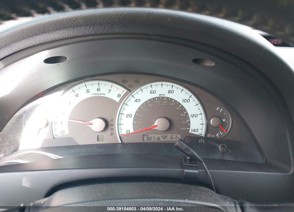 2011 TOYOTA CAMRY SE VIN: 4T1BF3EKXBU135187