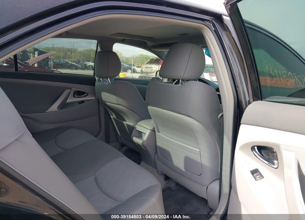 2011 TOYOTA CAMRY SE VIN: 4T1BF3EKXBU135187