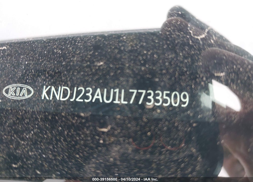 2020 KIA SOUL LX VIN: KNDJ23AU1L7733509