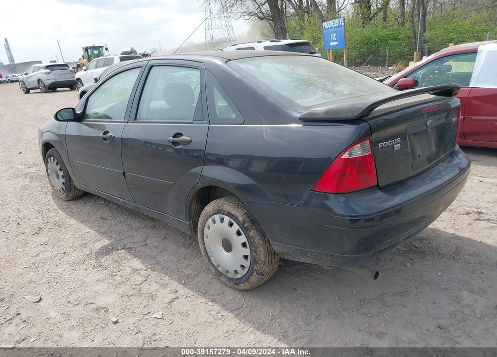 2005 FORD FOCUS ZX4 VIN: 1FAFP34N25W223597