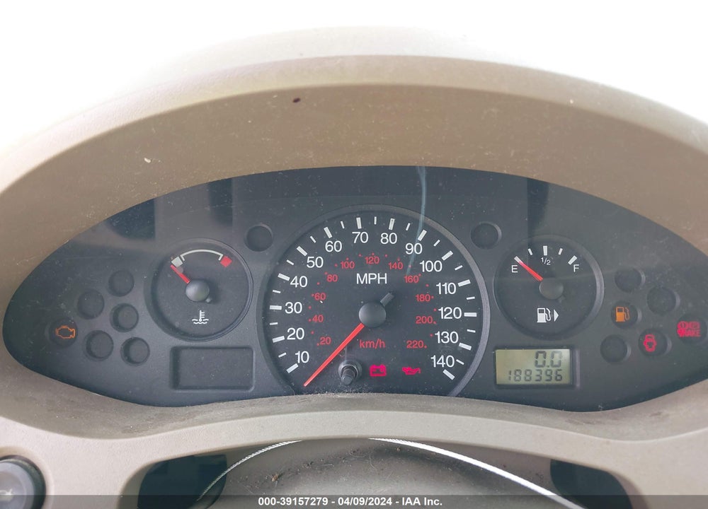 2005 FORD FOCUS ZX4 VIN: 1FAFP34N25W223597