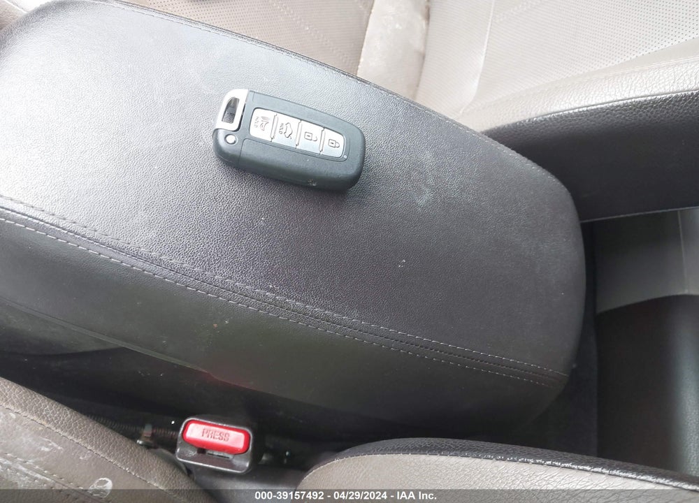 2013 HYUNDAI TUCSON LIMITED VIN: KM8JU3AC0DU764363