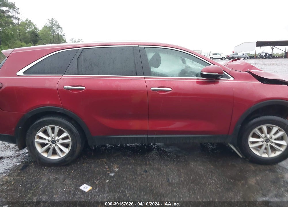 2019 KIA SORENTO 2.4L LX VIN: 5XYPG4A34KG510567