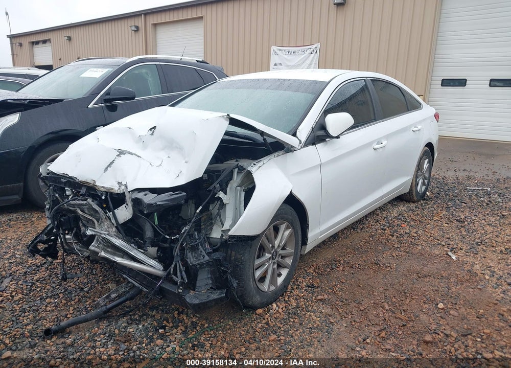 2016 HYUNDAI SONATA SE VIN: 5NPE24AF1GH292166
