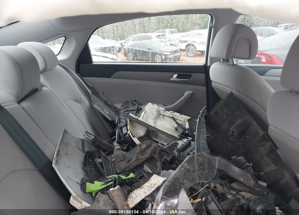 2016 HYUNDAI SONATA SE VIN: 5NPE24AF1GH292166