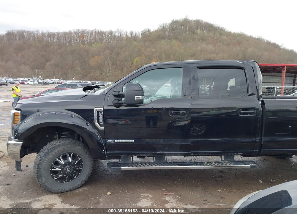 2019 FORD F-350 LARIAT VIN: 1FT8W3DT5KEE09852