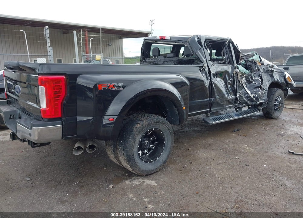 2019 FORD F-350 LARIAT VIN: 1FT8W3DT5KEE09852