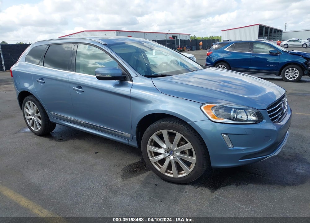 2017 VOLVO XC60 T5 INSCRIPTION VIN: YV440MDU2H2208366