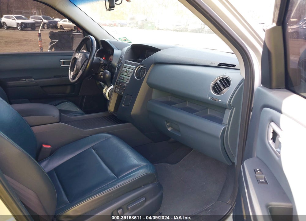 2009 HONDA PILOT EX-L VIN: 5FNYF48629B040287